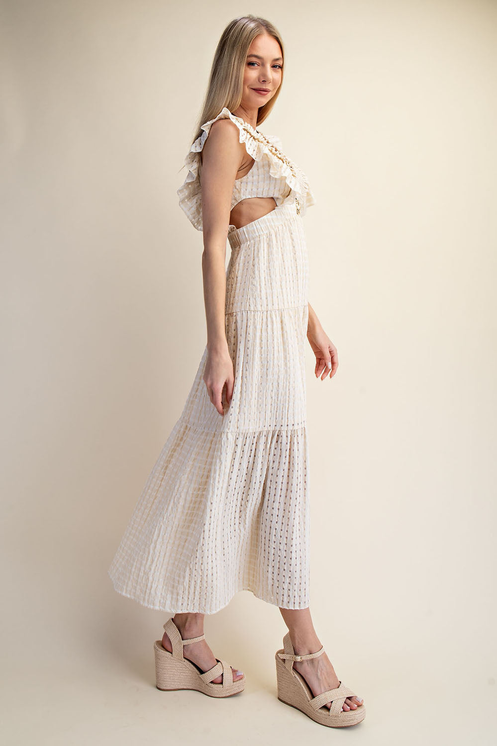 TEXTURED RUFFLE SLEEVE CUT-OUT MAXI DRESS - MATCHA