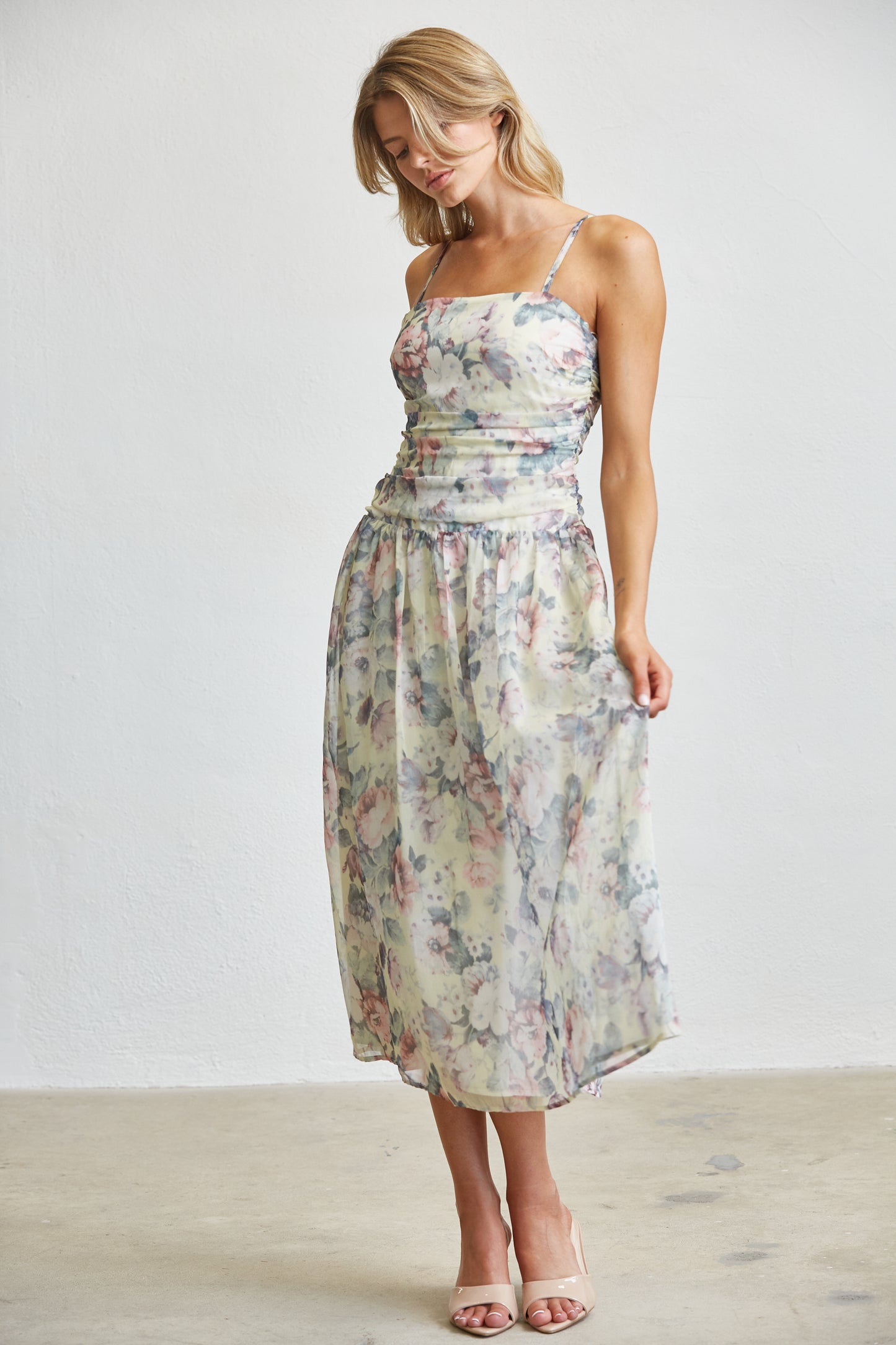 SOFT GARDEN SMOCKED MIDI DRESS