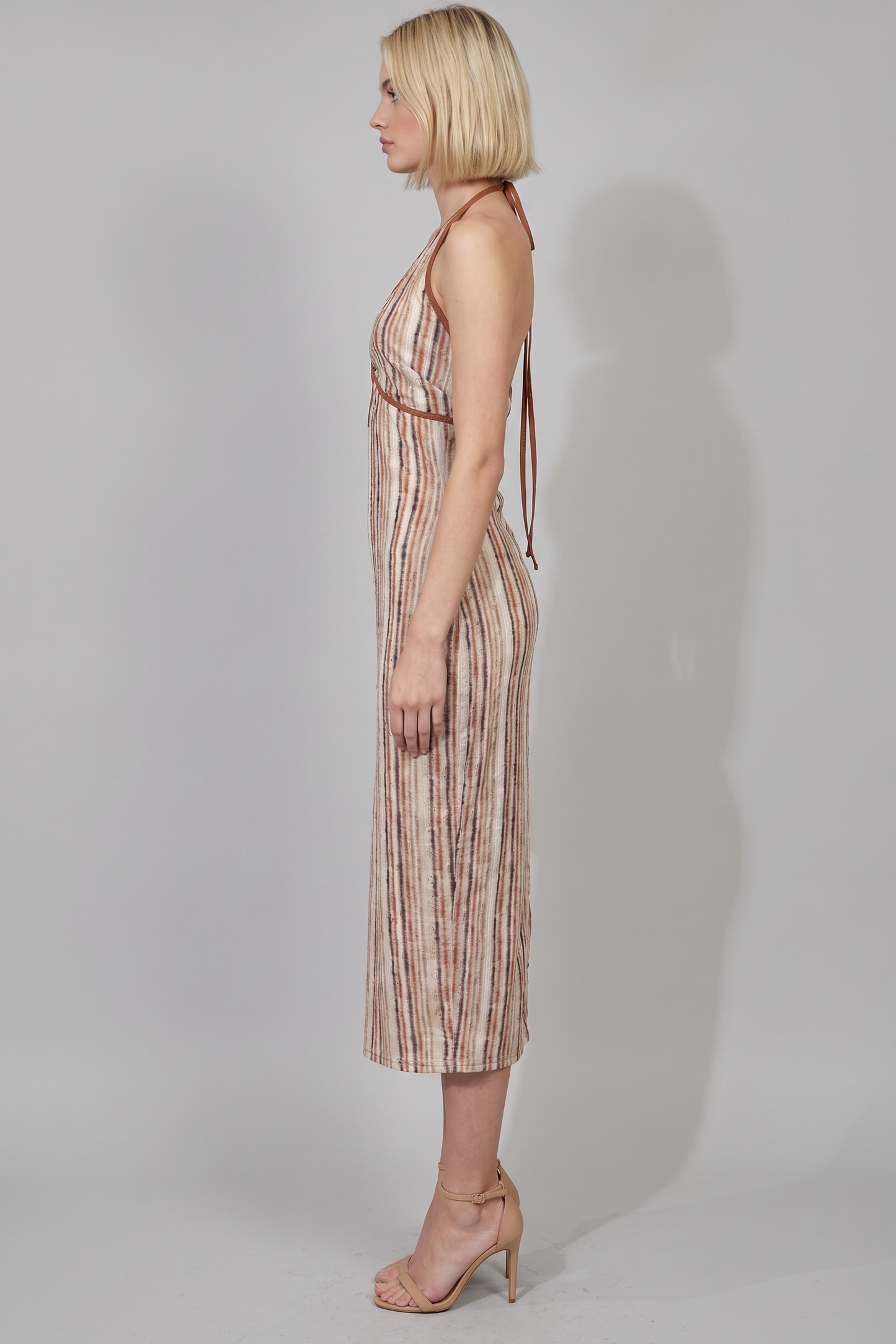 HALTER KEYHOLE TIE BACK MIDI DRESS
