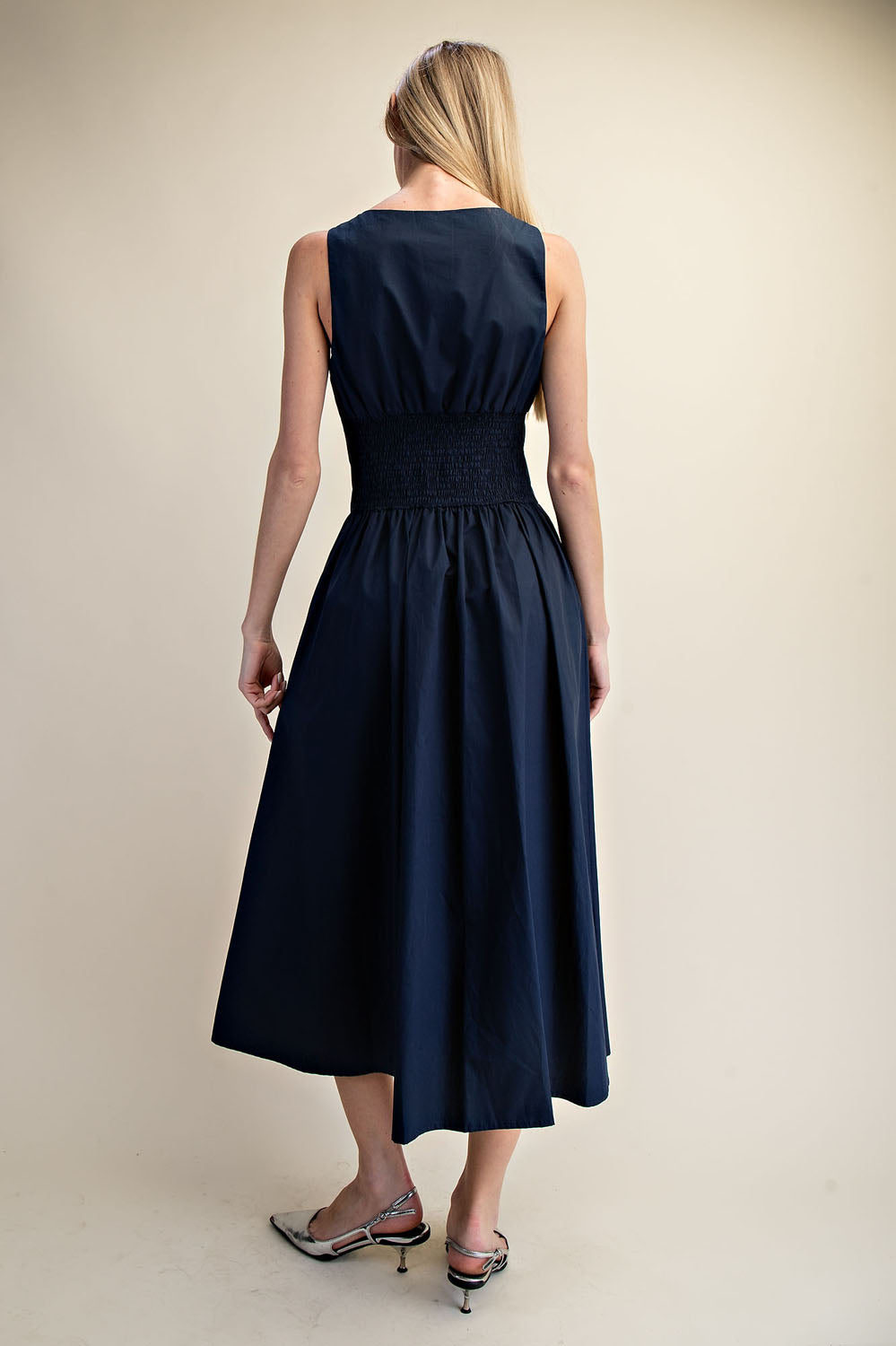SCALLOP NECK SLEEVELESS MIDI DRESS - MIDNIGHT NAVY