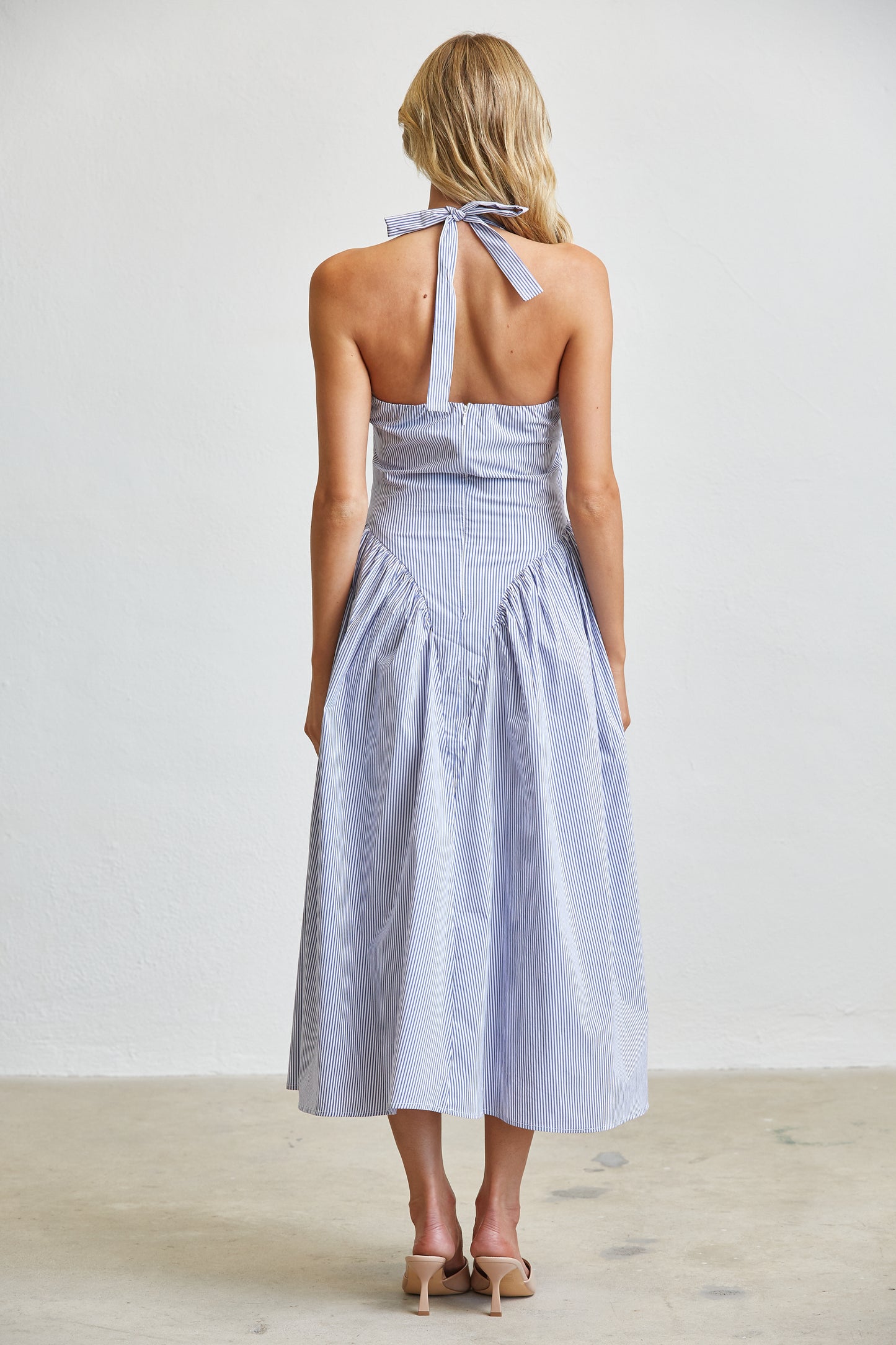 TULLE HALTER NECK MAXI DRESS WITH POCKETS