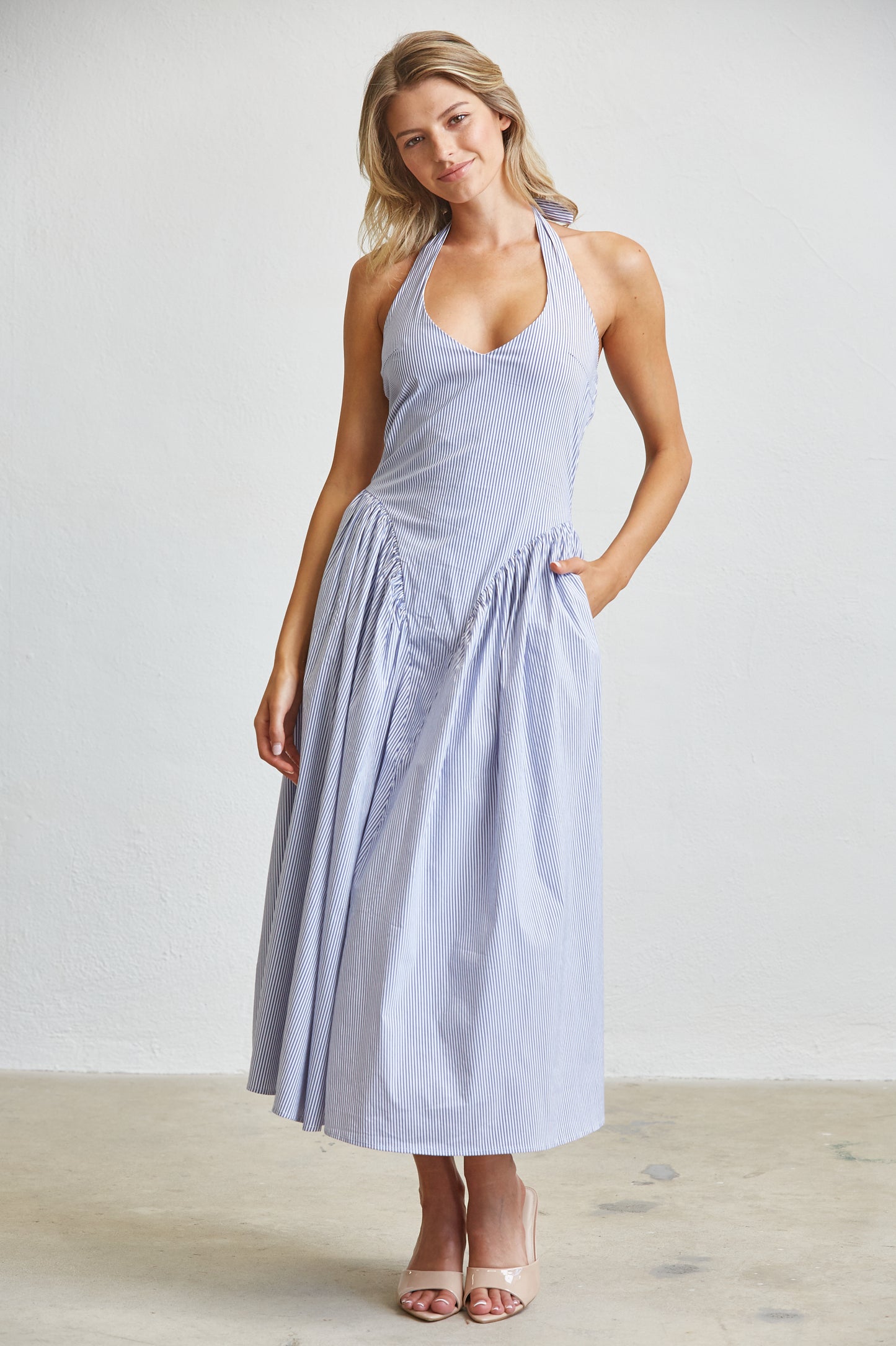 TULLE HALTER NECK MAXI DRESS WITH POCKETS