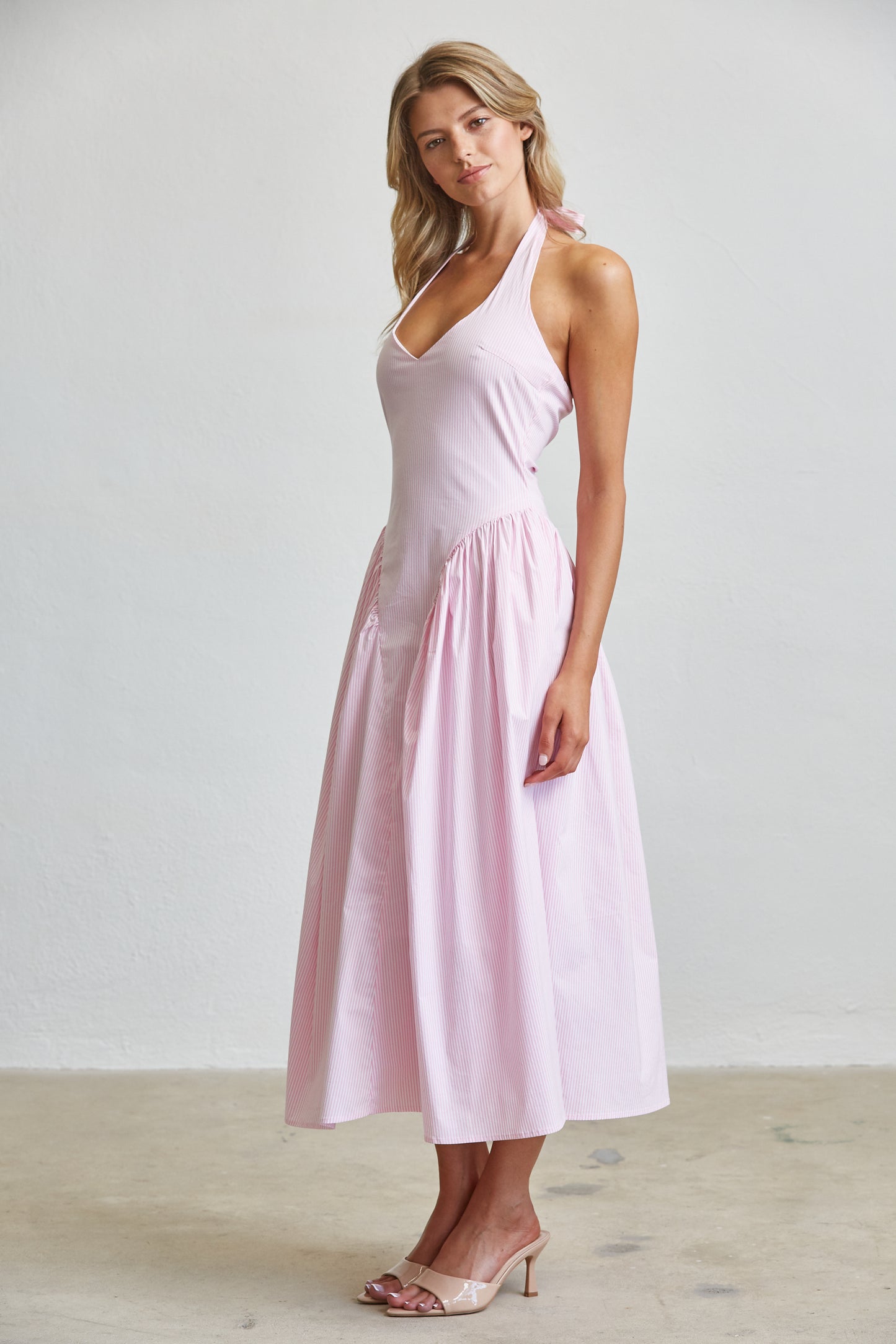 TULLE HALTER NECK MAXI DRESS WITH POCKETS