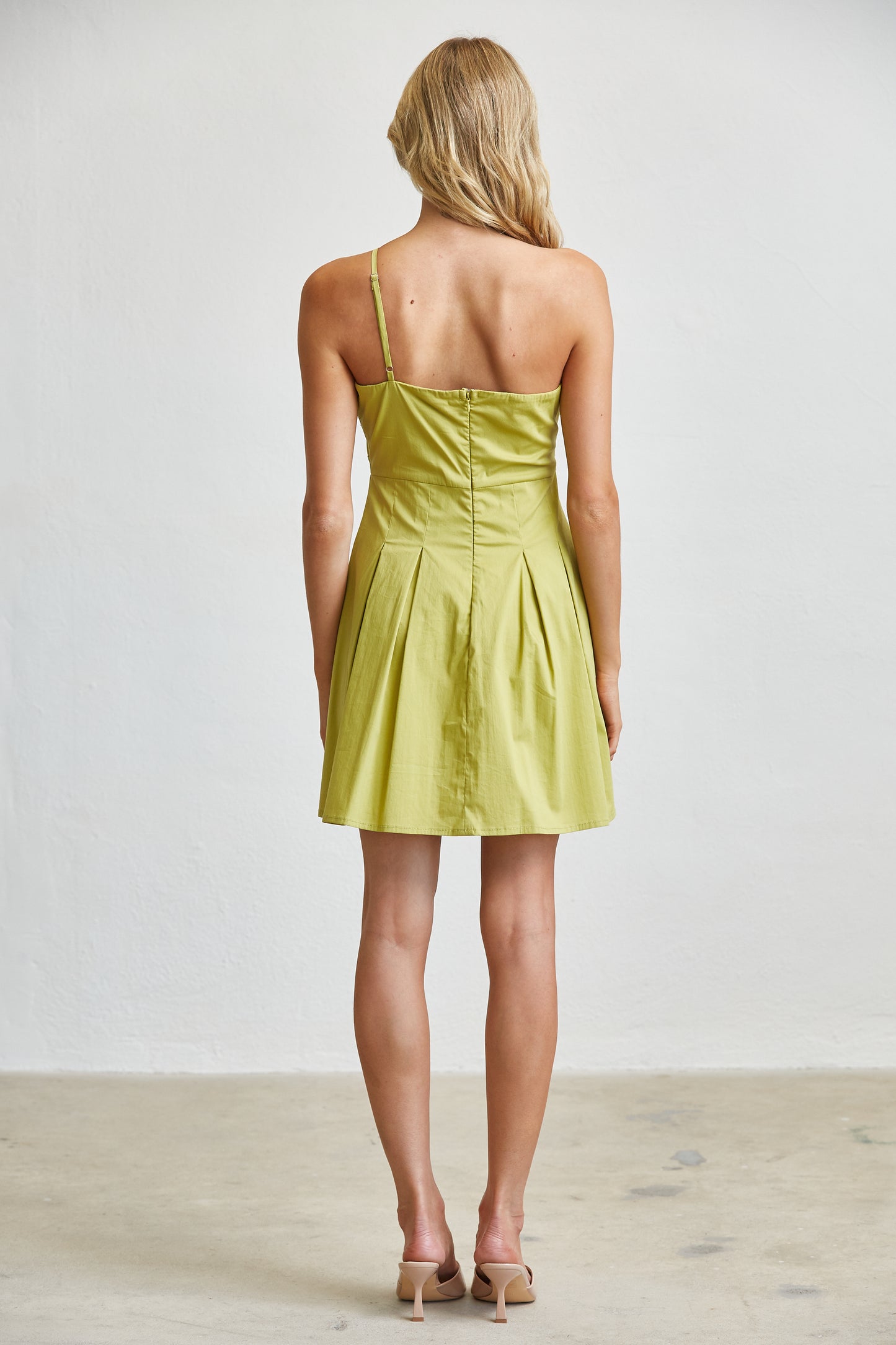 CONTOUR PLEATED MINI DRESS - MATCHA