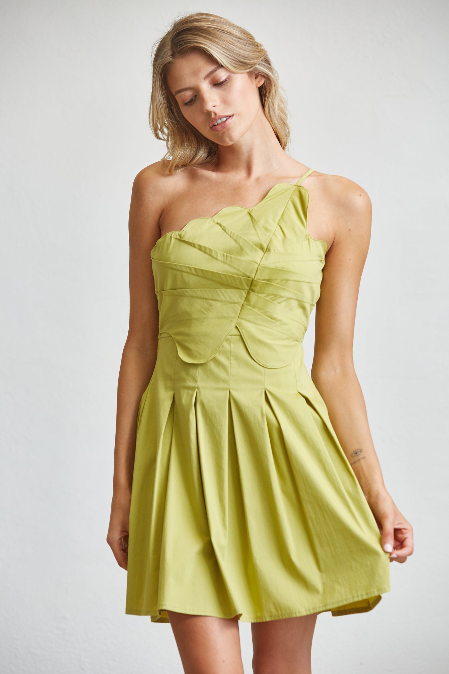 CONTOUR PLEATED MINI DRESS - MATCHA