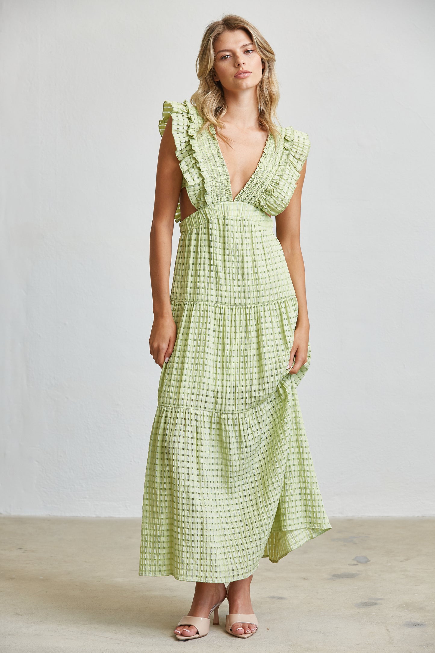 TEXTURED RUFFLE SLEEVE CUT-OUT MAXI DRESS - MATCHA