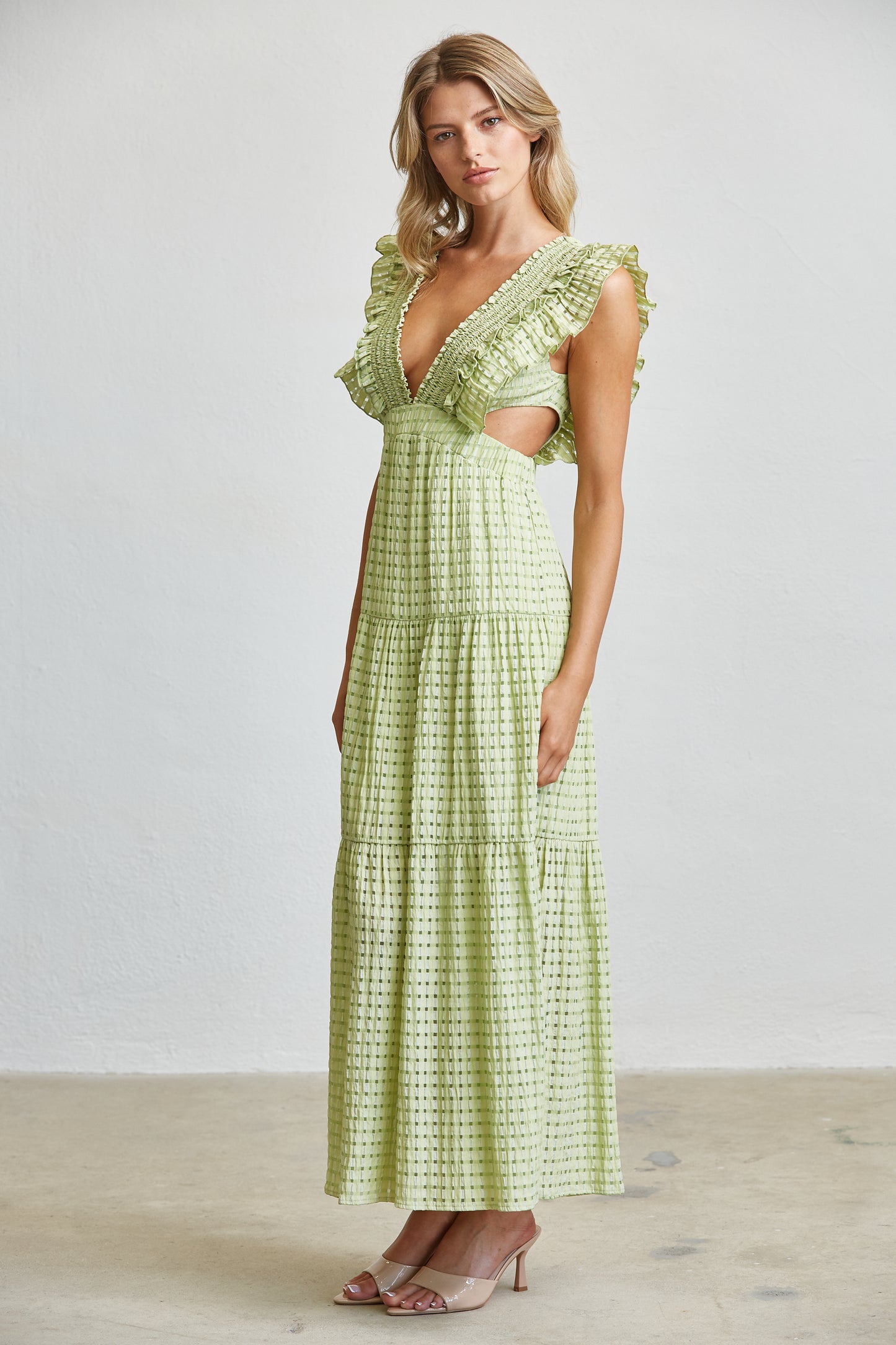 TEXTURED RUFFLE SLEEVE CUT-OUT MAXI DRESS - MATCHA