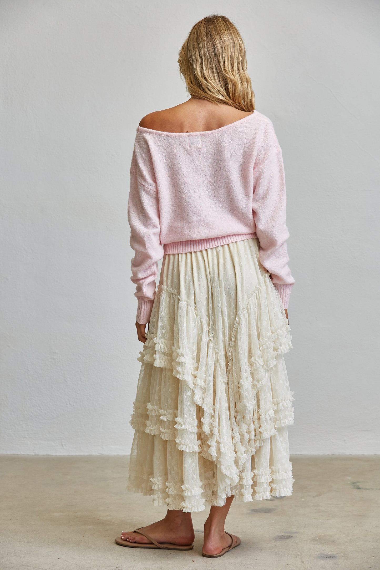 OFF SHOULDER CLOUD SWEATER