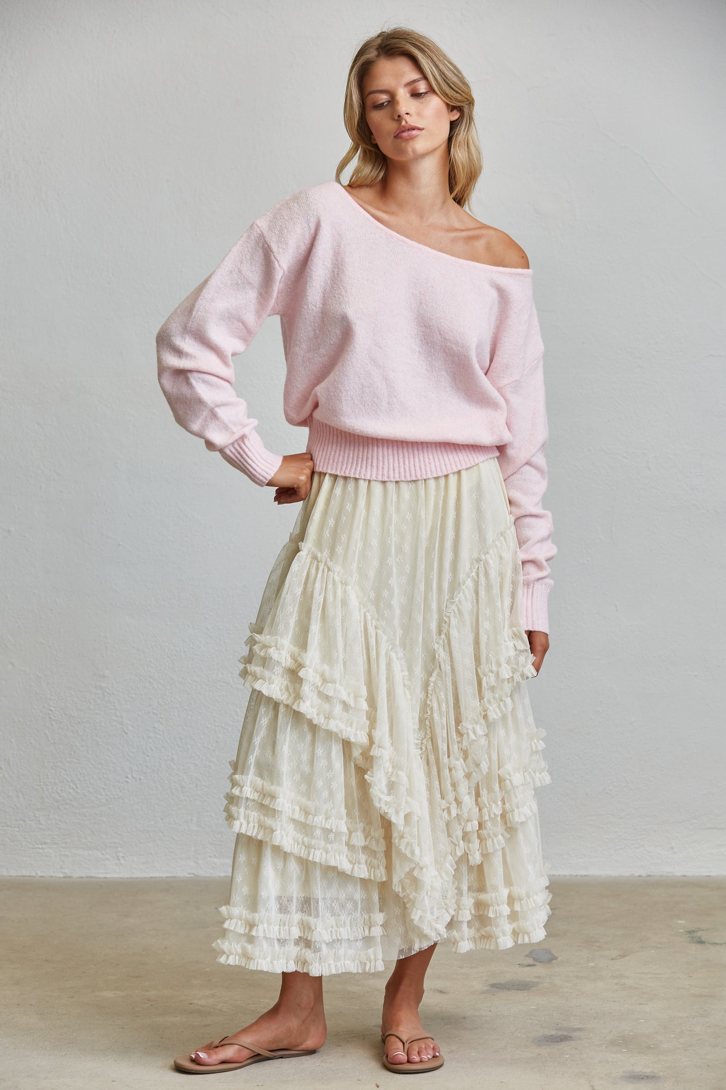 OFF SHOULDER CLOUD SWEATER