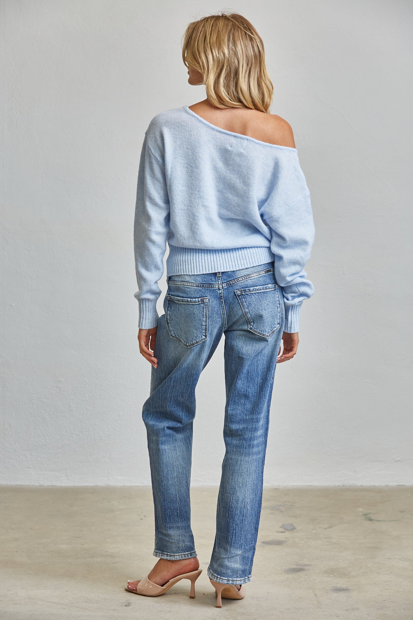 OFF SHOULDER CLOUD SWEATER