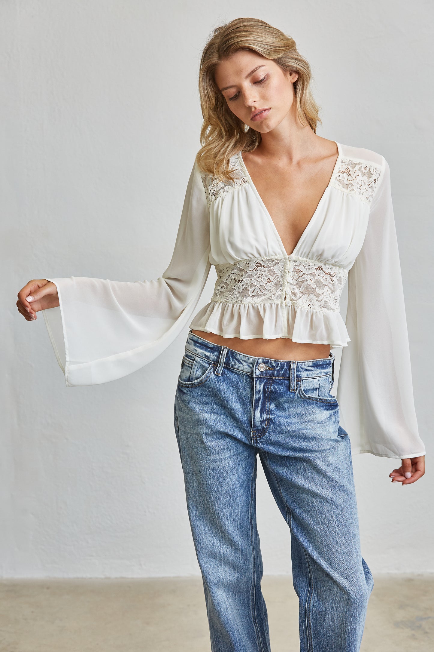 LACE ROMANCE PEPLUM BLOUSE