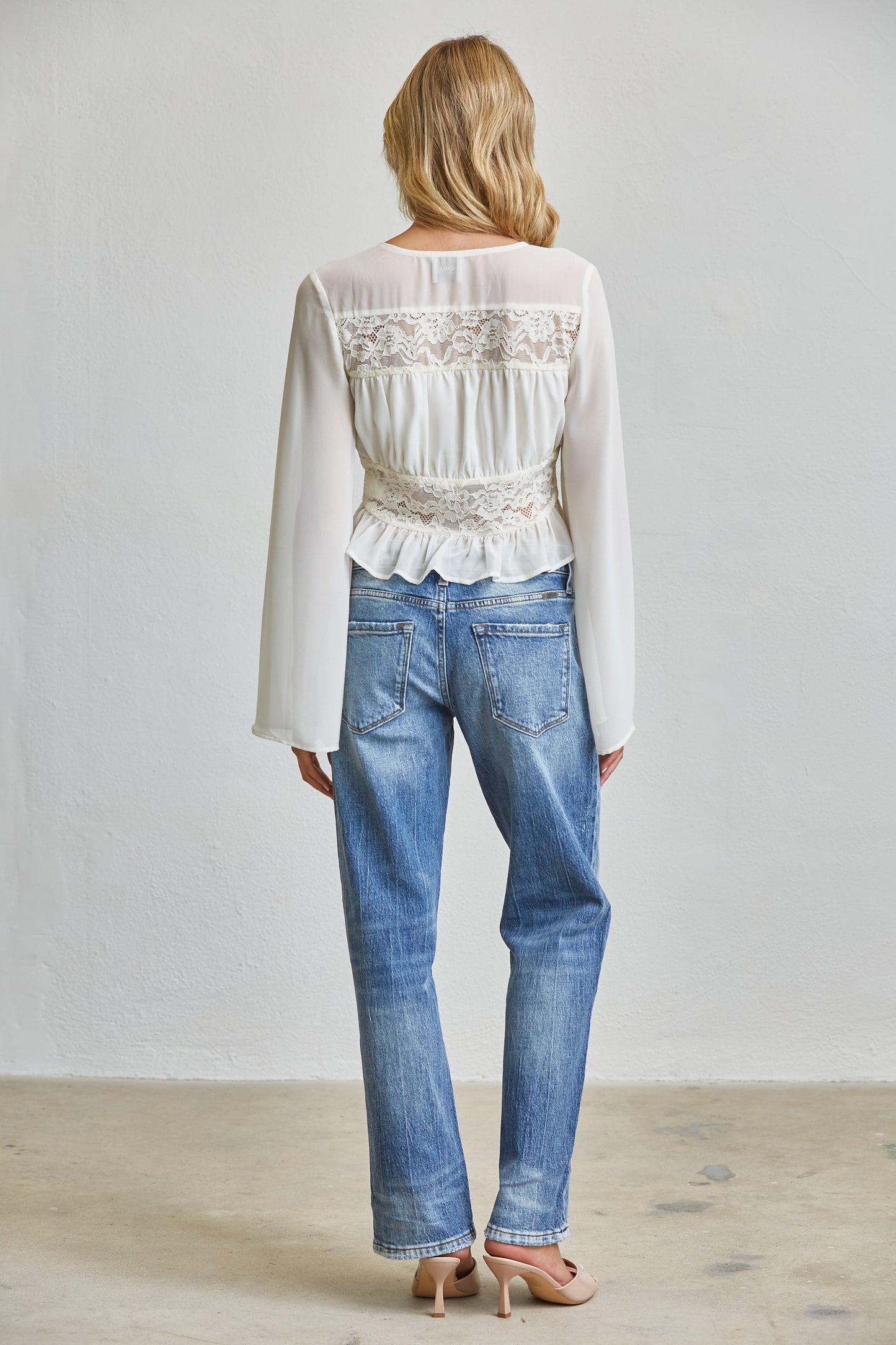 LACE ROMANCE PEPLUM BLOUSE
