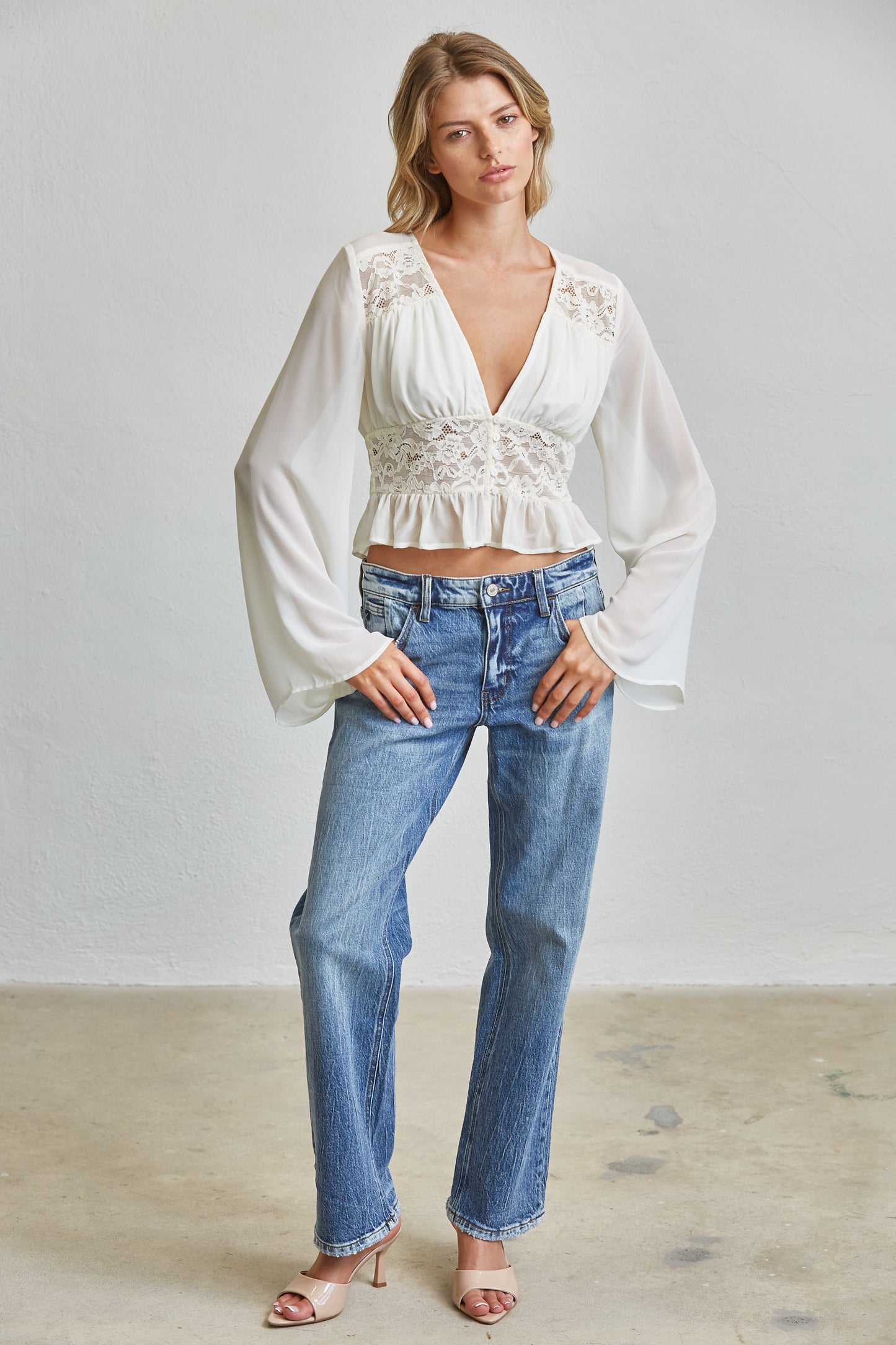 LACE ROMANCE PEPLUM BLOUSE