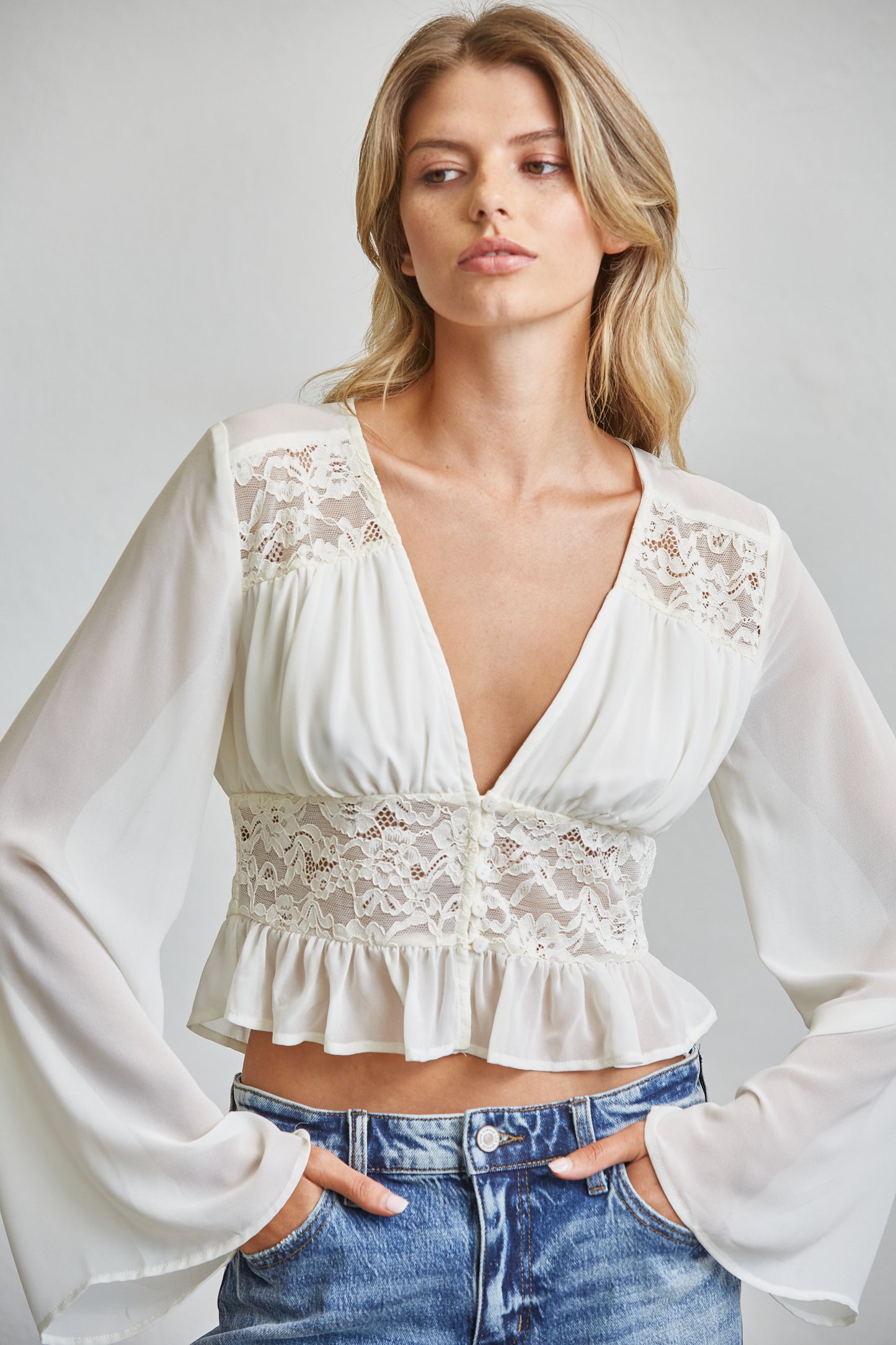 LACE ROMANCE PEPLUM BLOUSE
