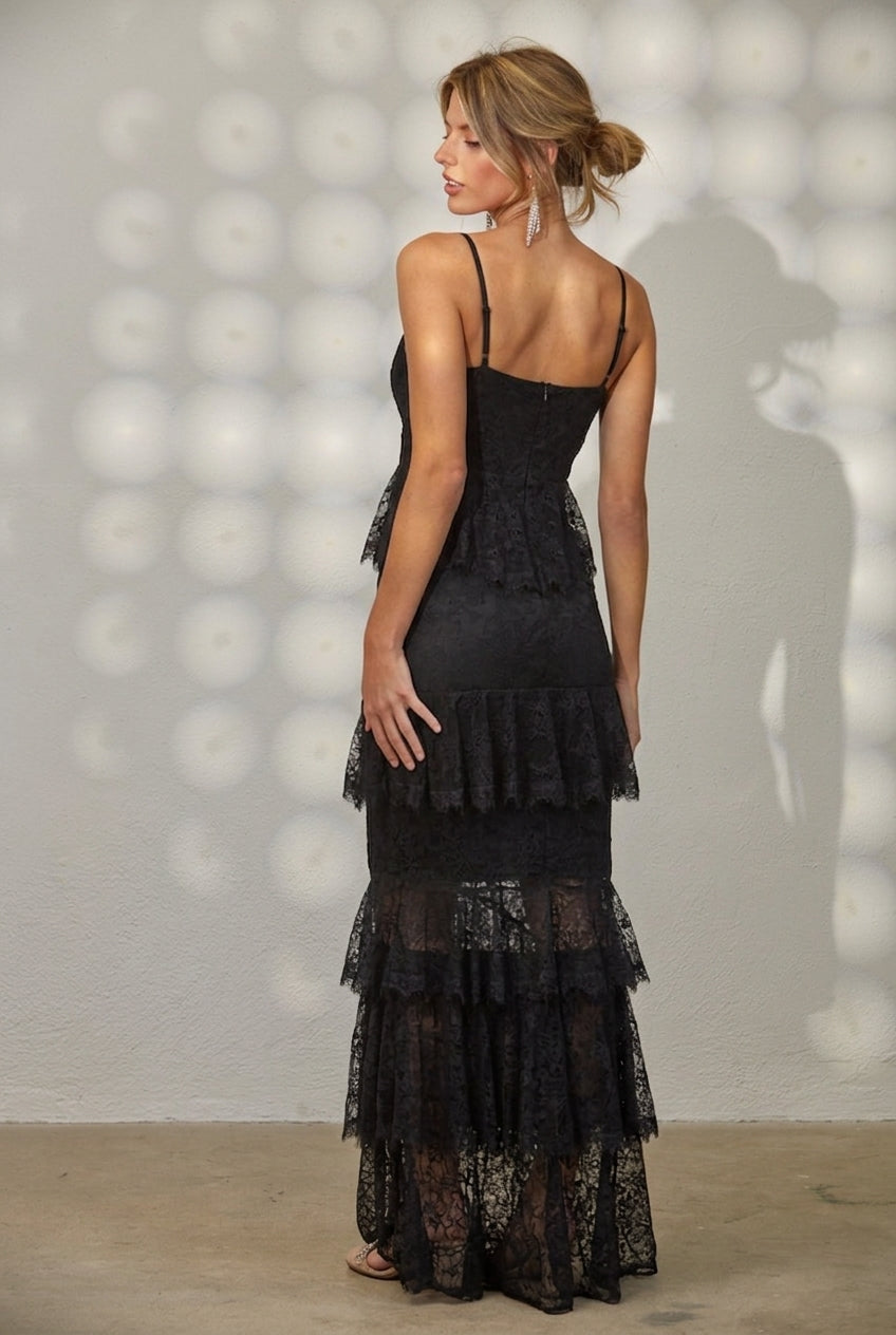 CORSET TIERED TULLE LACE MAXI DRESS