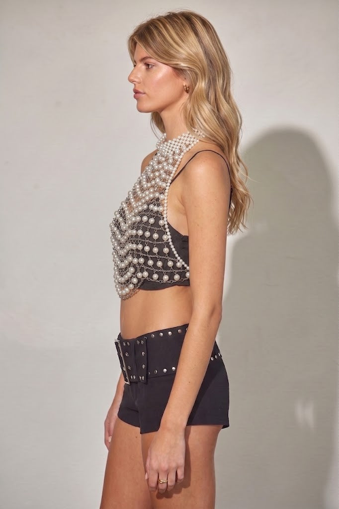 PEARL CHAIN DRAPED HALTER CROP TOP