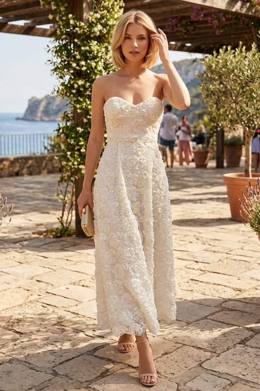 ELEGANT LACE FLOWY MAXI DRESS