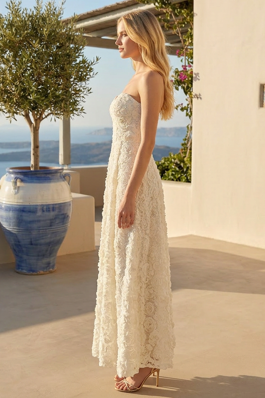 ELEGANT LACE FLOWY MAXI DRESS