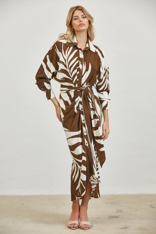 TROPICAL PALM BELTED SHIRT MIDI DRESS - BROWN