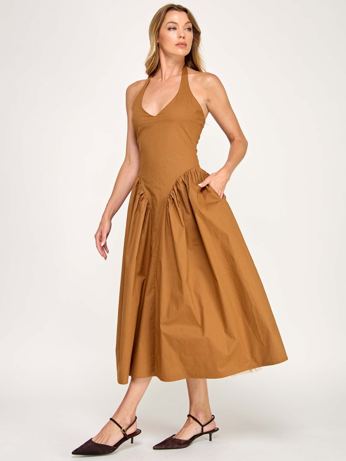 TULLE HALTER NECK MAXI DRESS WITH POCKET - BLACK