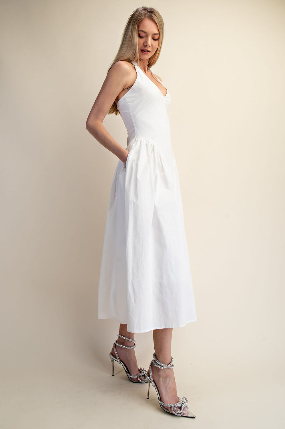 TULLE HALTER NECK MAXI DRESS WITH POCKET - WHITE