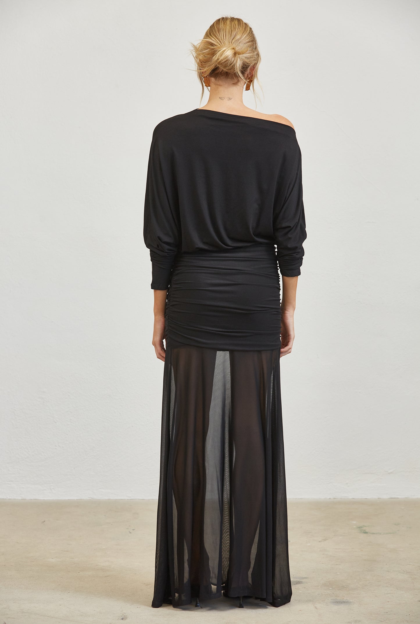 RUCHED ONE SHOULDER MESH MAXI DRESS - BROWN