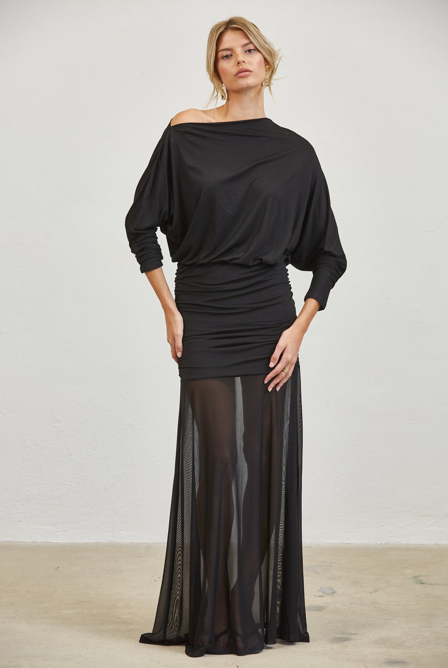 RUCHED ONE SHOULDER MESH MAXI DRESS - BROWN