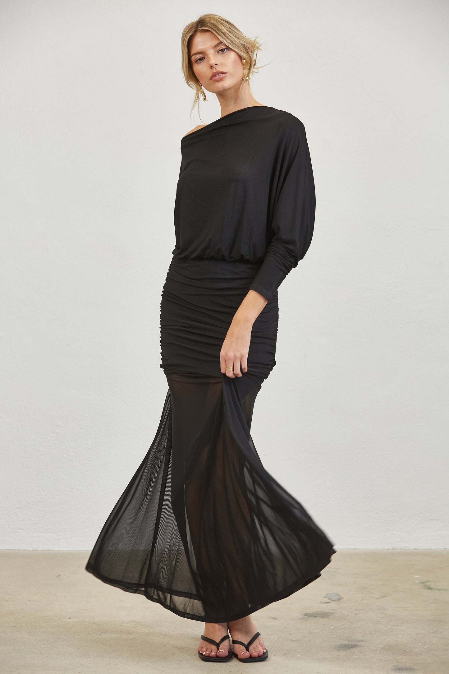 RUCHED ONE SHOULDER MESH MAXI DRESS - BROWN