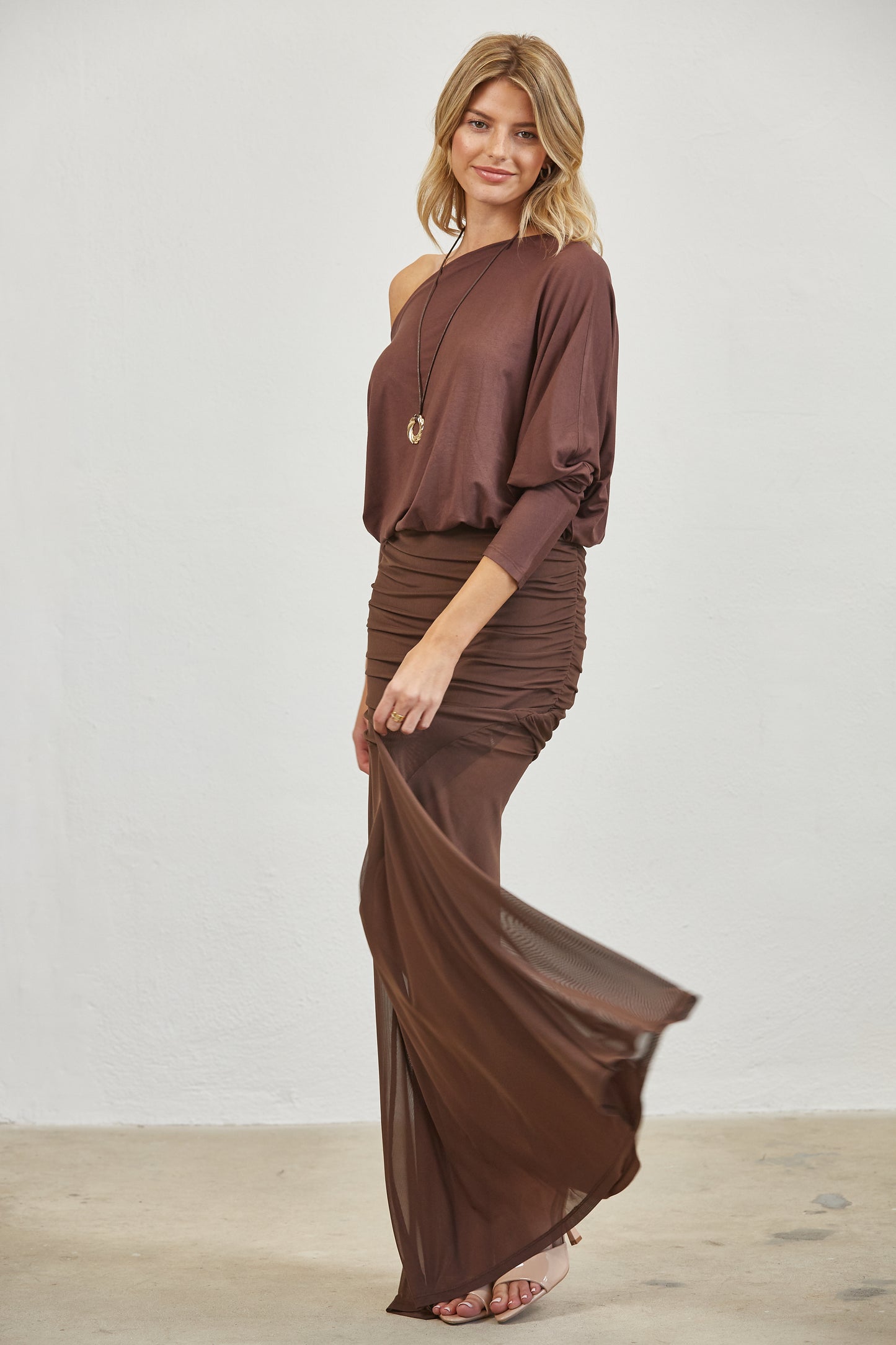 RUCHED ONE SHOULDER MESH MAXI DRESS - BROWN