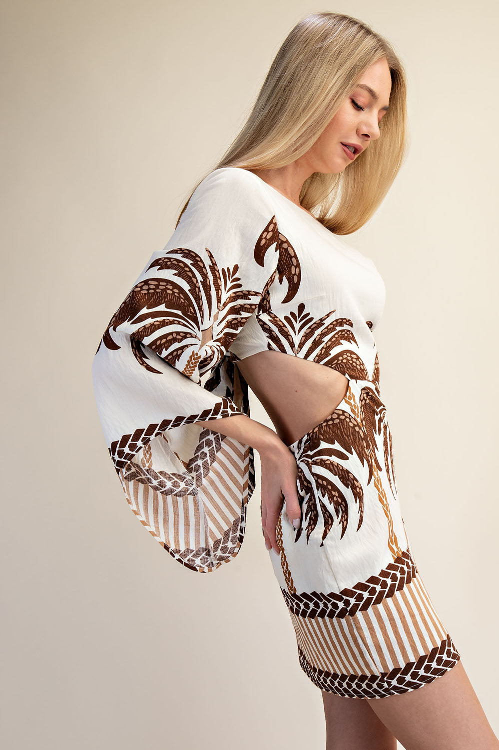OPEN BACK LONG SLEEVE  PALM TREE PRINT MINI DRESS - BROWN