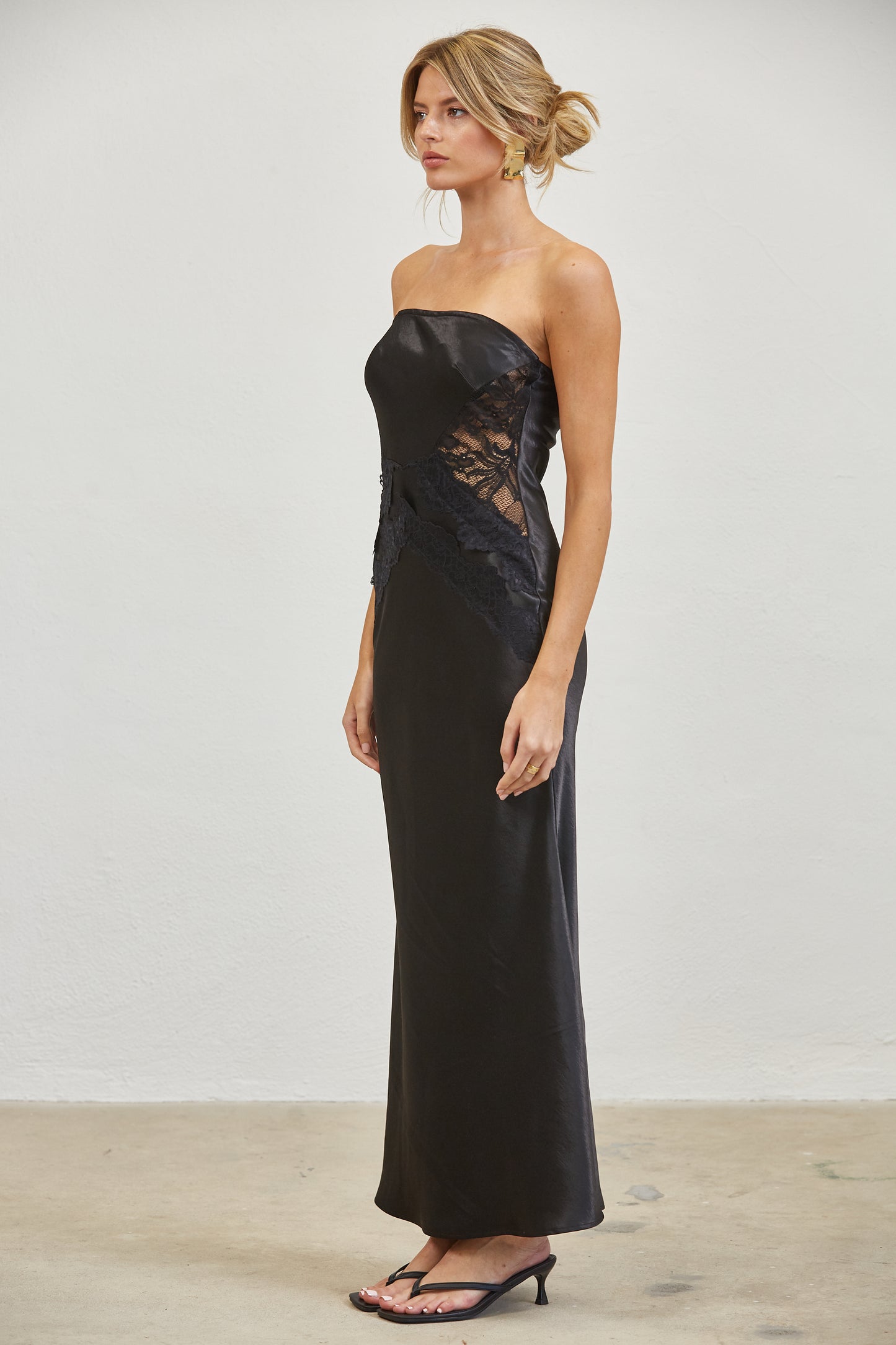 LACE CORSET STRAPLESS SATIN MAXI DRESS