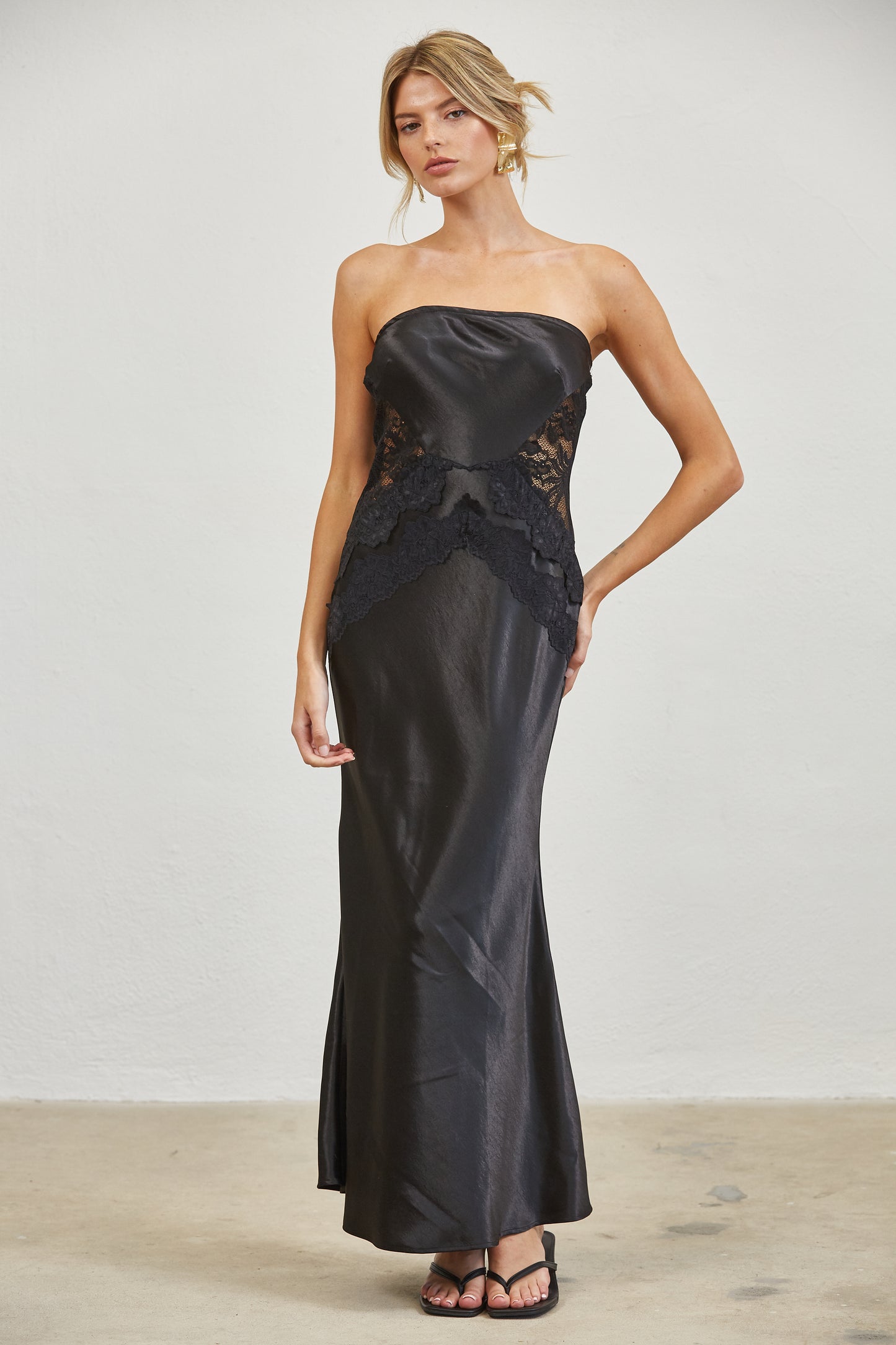 LACE CORSET STRAPLESS SATIN MAXI DRESS