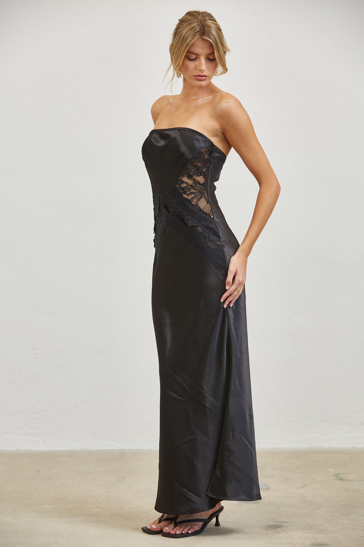 LACE CORSET STRAPLESS SATIN MAXI DRESS