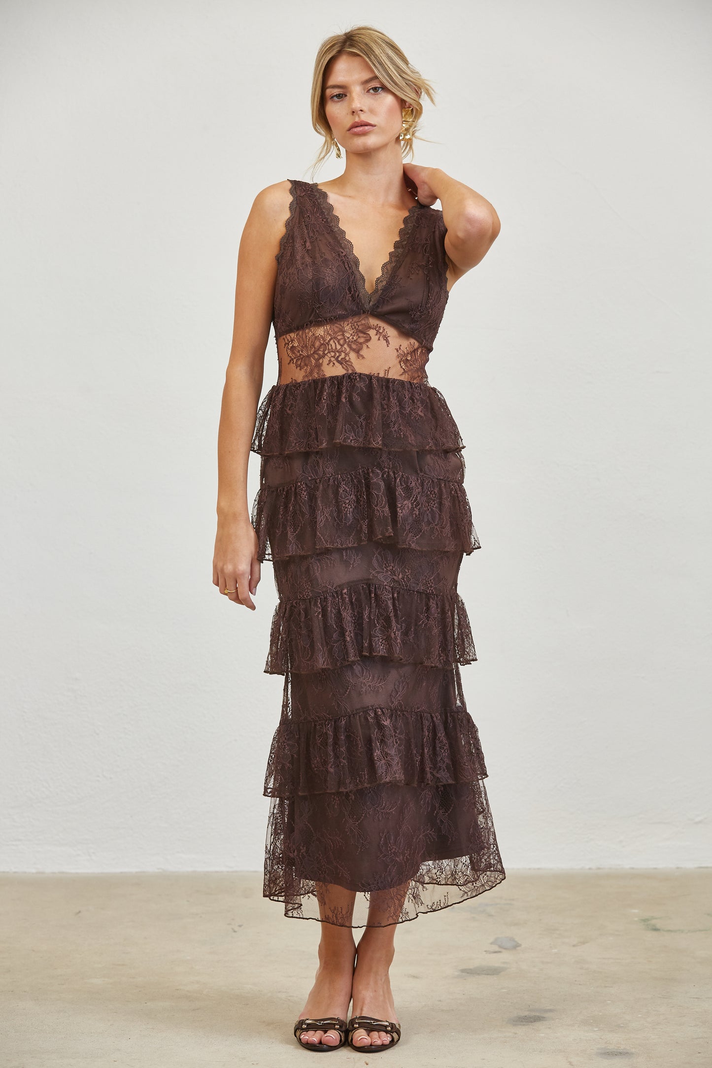 MIDNIGHT ROMANCE LACE TIERED MIDI DRESS - CHOCOLATE