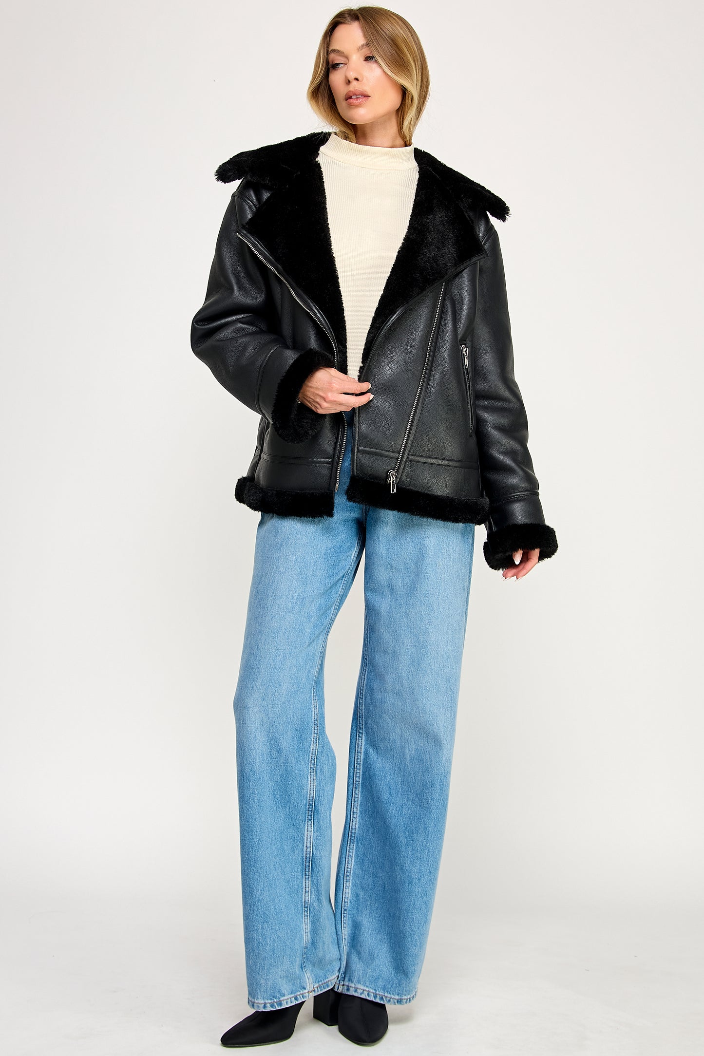 OVERSIZED PILOT JACKET