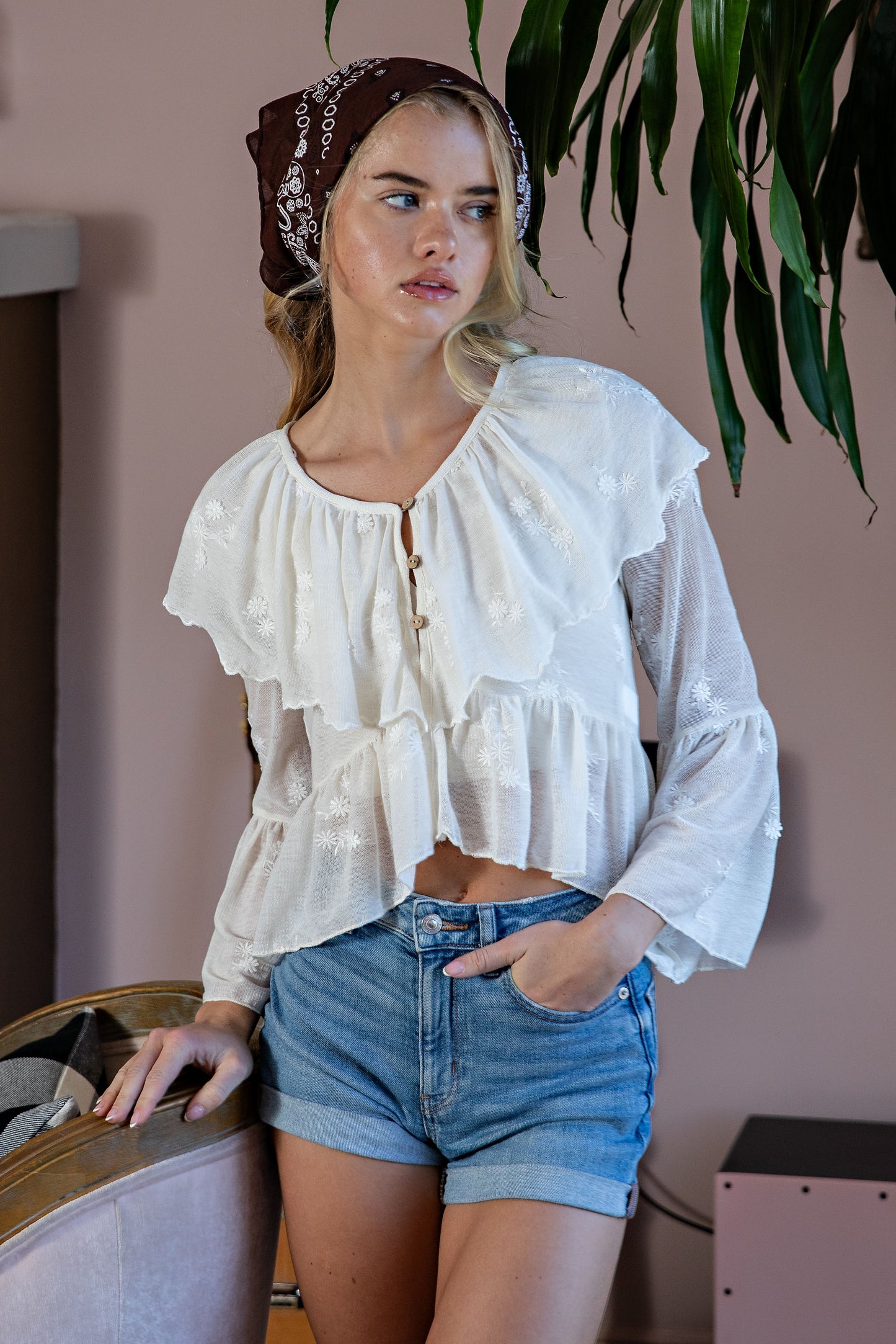 FLORAL EMBROIDERED BELL SLEEVE BLOUSE